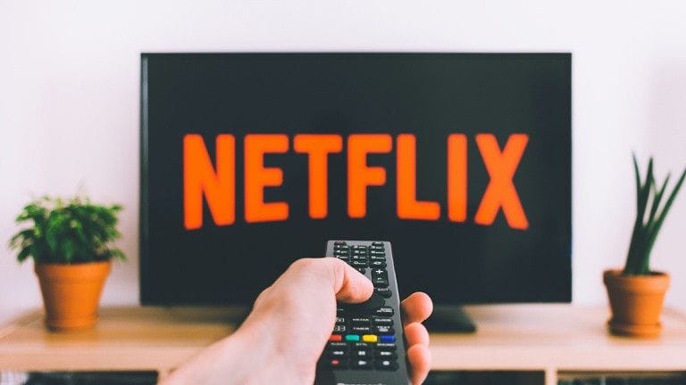 Un an plus tard, Netflix a le même problème que lorsqu'il a commencé à attaquer les comptes partagés : le contenu