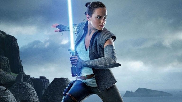 Star Wars : 3 nouveaux films annoncés dont un avec Daisy Ridley (Rey), Disney tente le tout pour le tout !