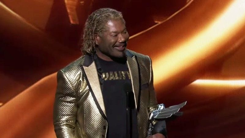 Christopher Judge s'en prend au patron d'Amazon Games tout en faisant l'éloge du jeu vidéo. The Last of Us: Part II